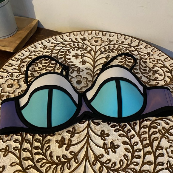 triangl swimwear Other - TRIANGL Neoprene Colorblock Blue Purple Bikini Bathing Suit Swim Top Sz L Large